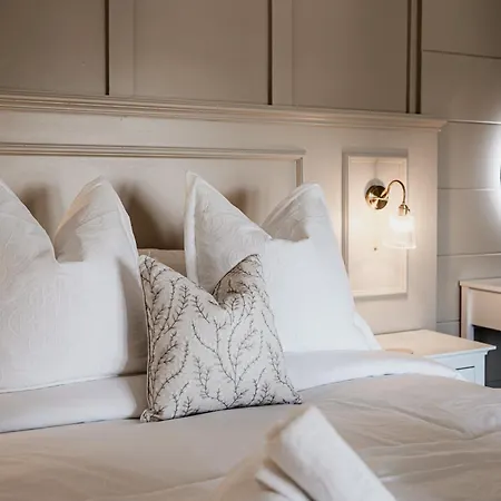 The Yorkshire Unicorn *