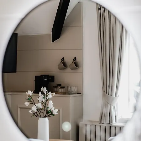 The Yorkshire Unicorn Hotel *