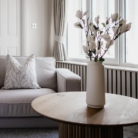 The Yorkshire Unicorn Hotel *