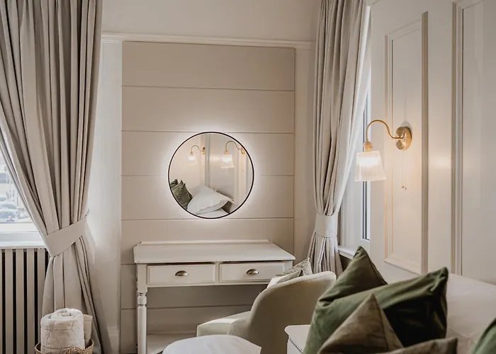 The Yorkshire Unicorn *