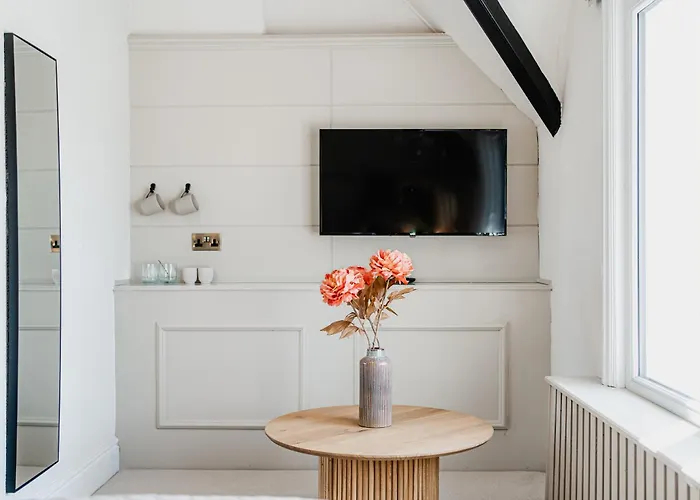 The Yorkshire Unicorn Hotel *